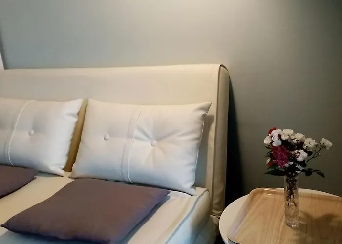 Et D'hotes Chez Marie 孔佩尔